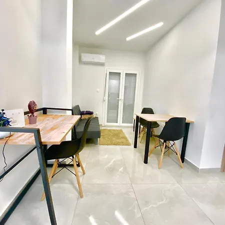 The Urban Nest Apartment *