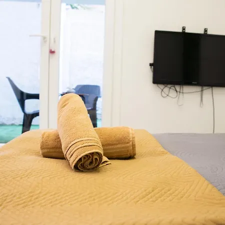 Budget In Ana Poli Thessaloníki